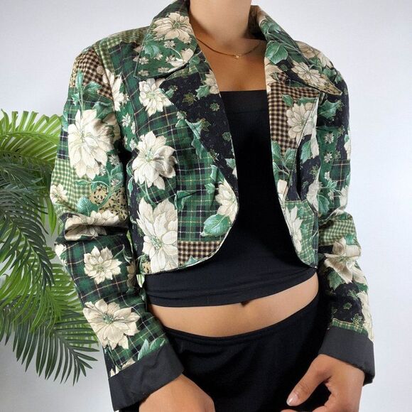 Women's Vintage 90s Floral Plaid Patchwork Cottage Whimsygoth Cropped Blazer / M - Picture 3 of 5